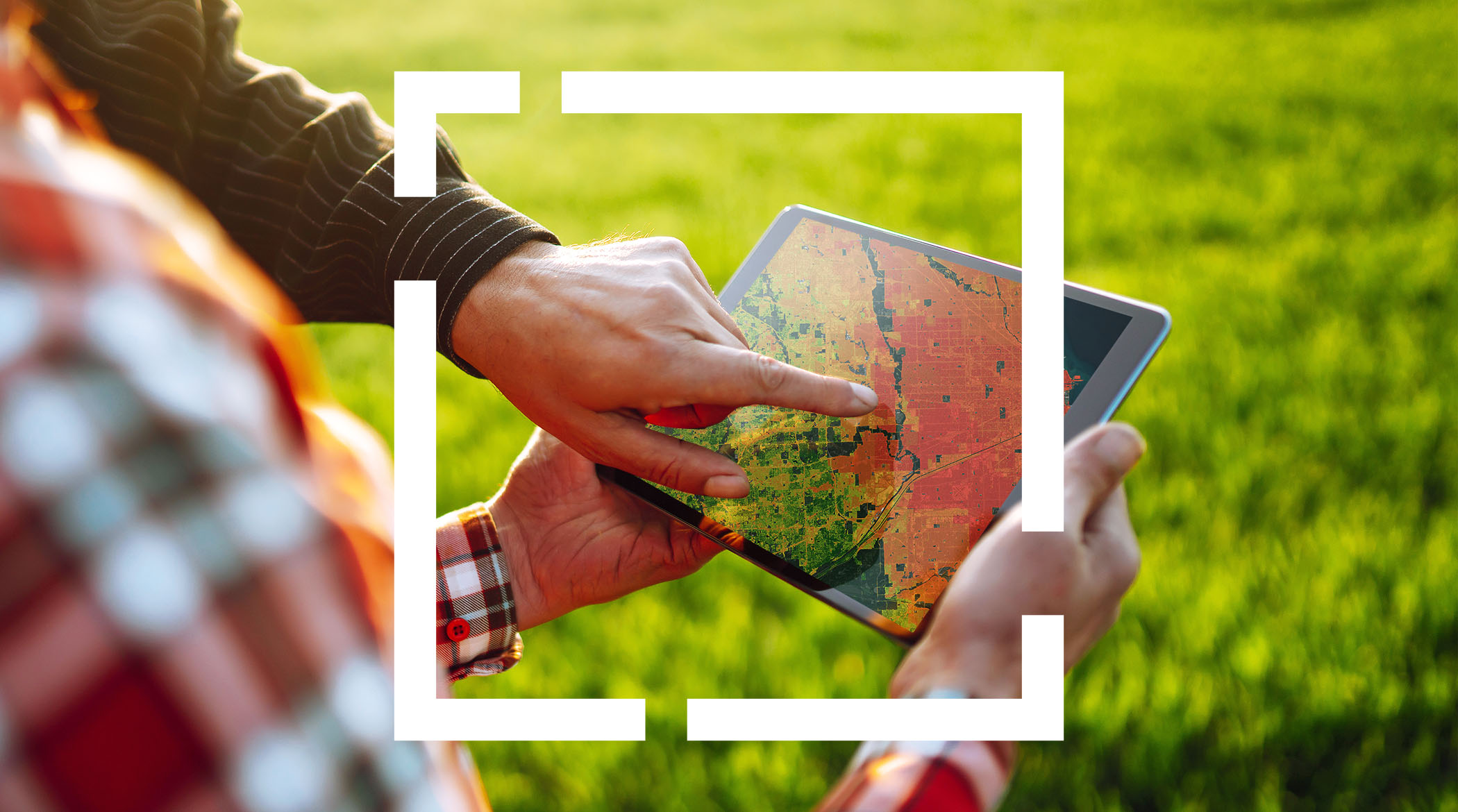 homepage-about-esri-static-dynamic